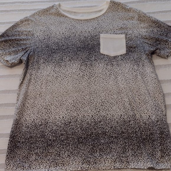 T-Shirt Mens Medium - Picture 6 of 6